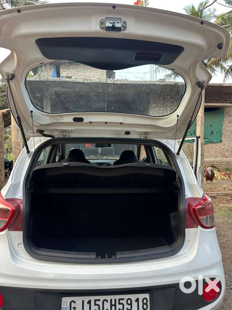 Hyundai Petrol Manual 2018 [less Used]