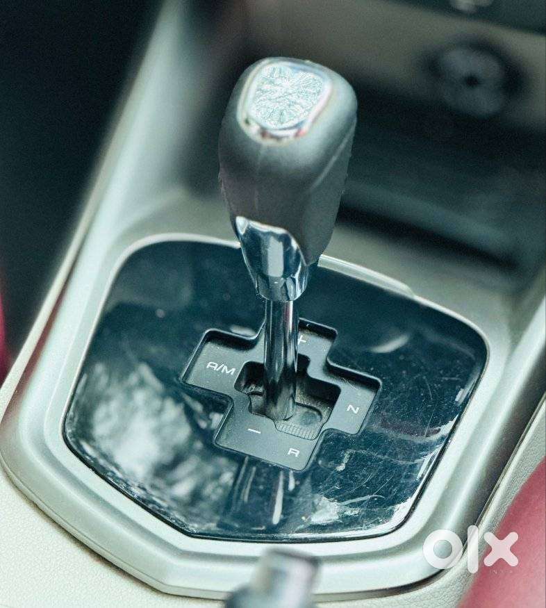 Mahindra Xuv300 W8 Amt Diesel, 2021, Diesel