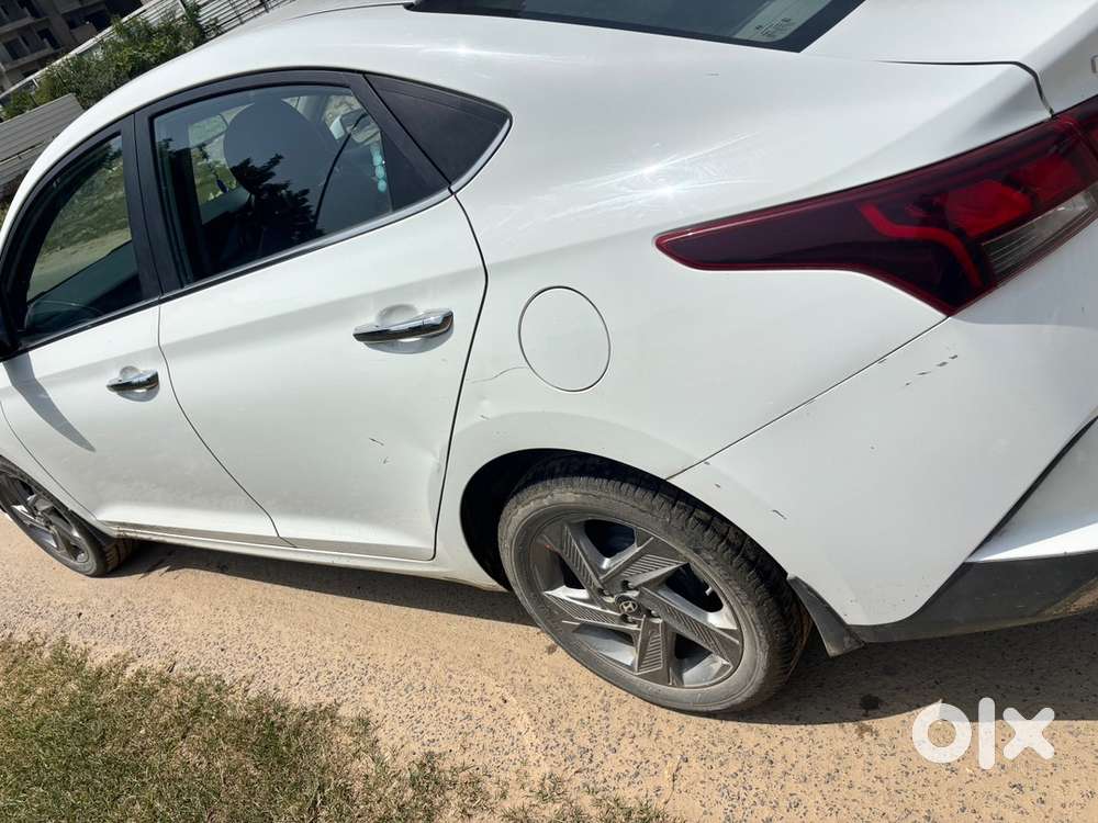 Hyundai Verna Petrol 42000 Km Driven