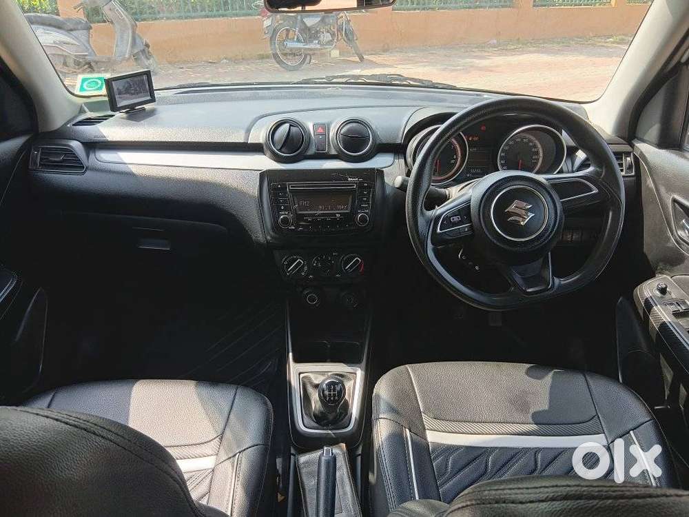 Maruti Suzuki Swift Vxi + Manual, 2018, Petrol