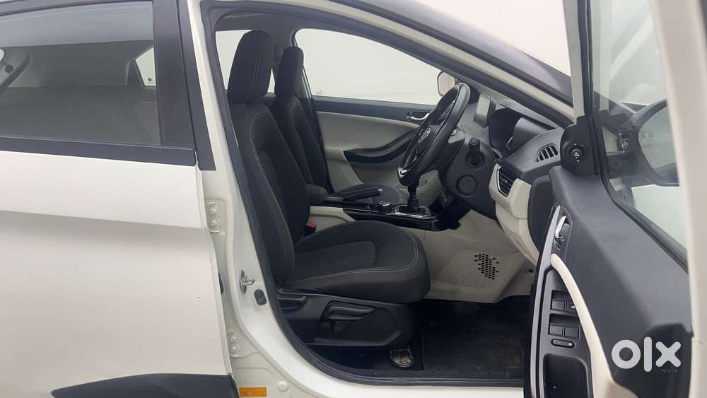 Tata Nexon 1.2 Revotron Xz Plus (s), 2023, Petrol
