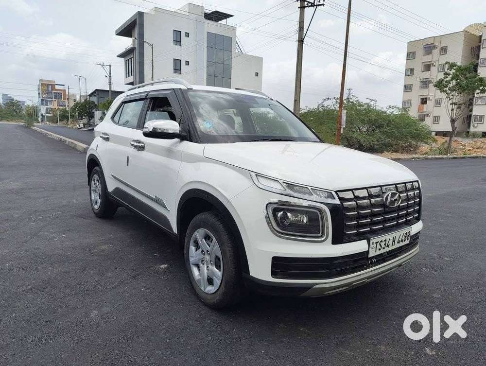 Hyundai Venue S Mt 1.2 Kappa, 2022, Petrol