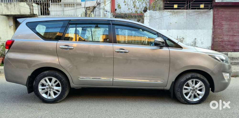 Toyota Innova Crysta 2019 Diesel Well Maintained