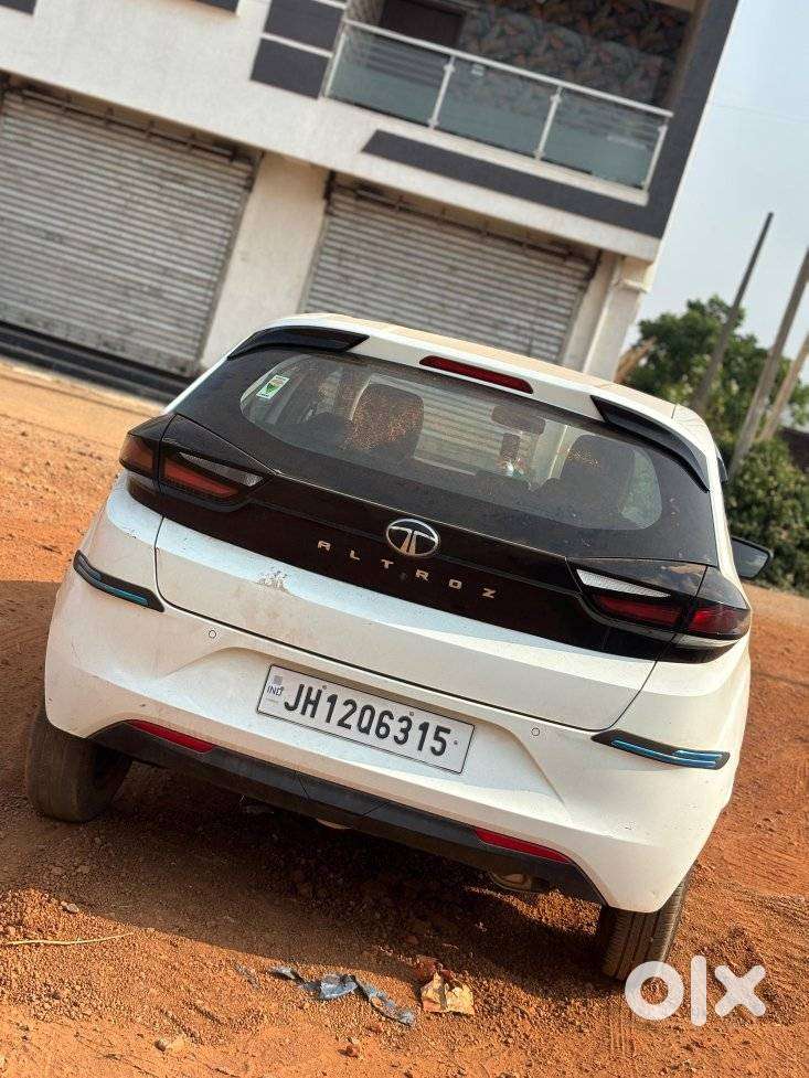 Tata Altroz Xm Plus Petrol, 2024, Petrol
