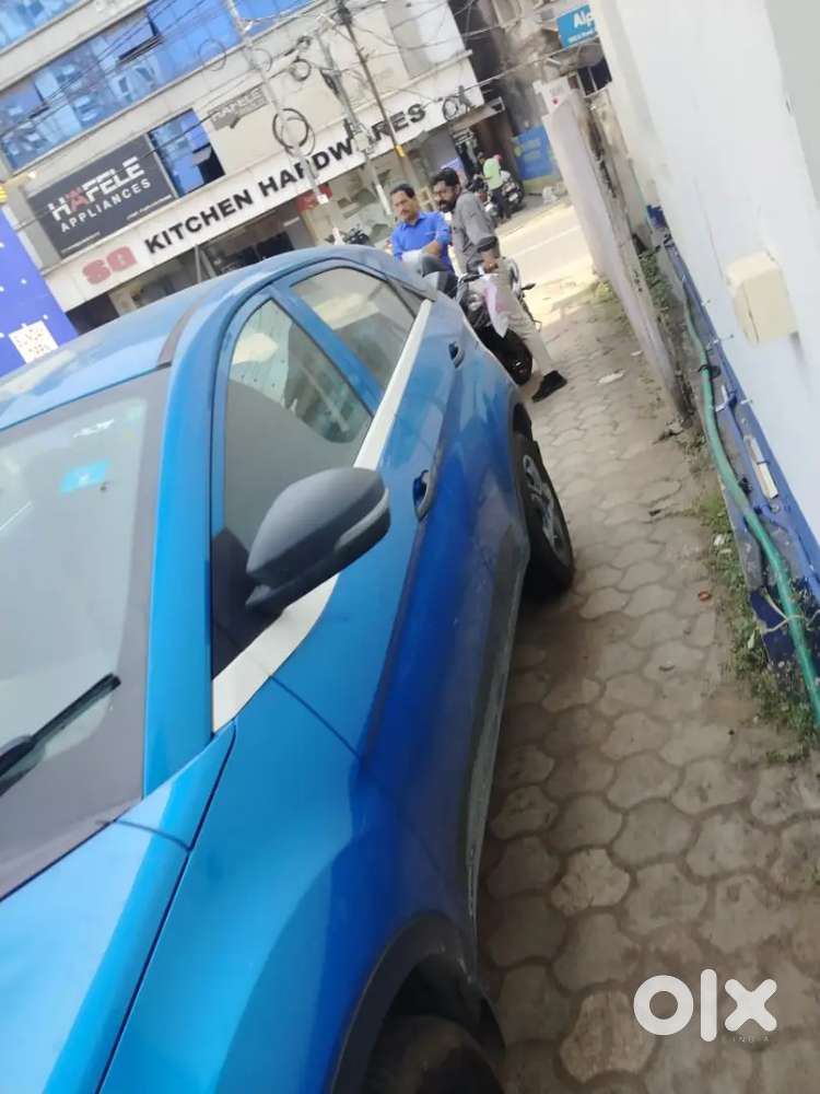 1st Owner Tata Nexon  44.5k Km  Full Service History  New Uc6 Tyres