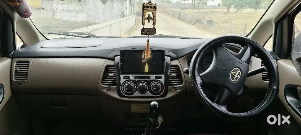 Toyota Innova 15 Diesel 300000 Km Driven