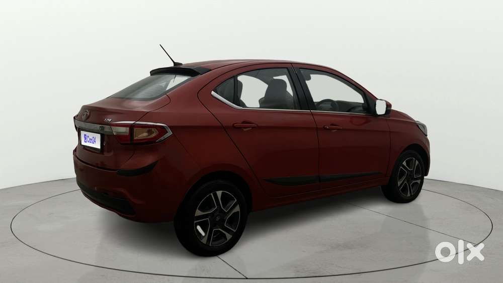 Tata Tigor Xza, 2018, Petrol