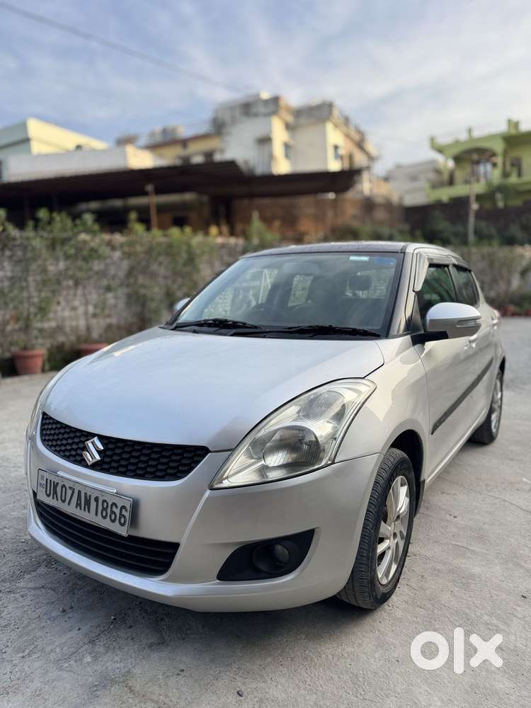 Maruti Suzuki Swift Amt Vvt Zxi, 2012, Petrol