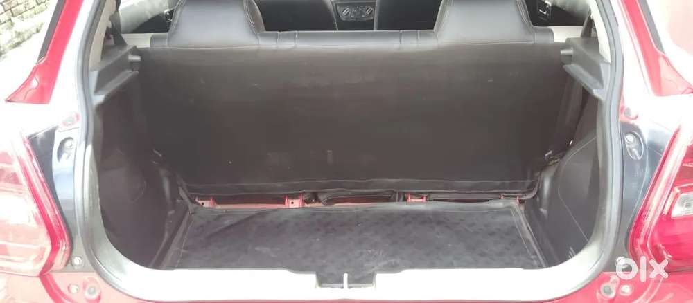 Maruti Suzuki Swift 2018 Petrol 9600 Km Driven
