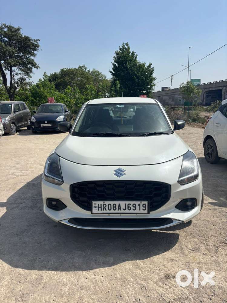 Maruti Suzuki Swift Lxi Optional-o, 2025, Petrol