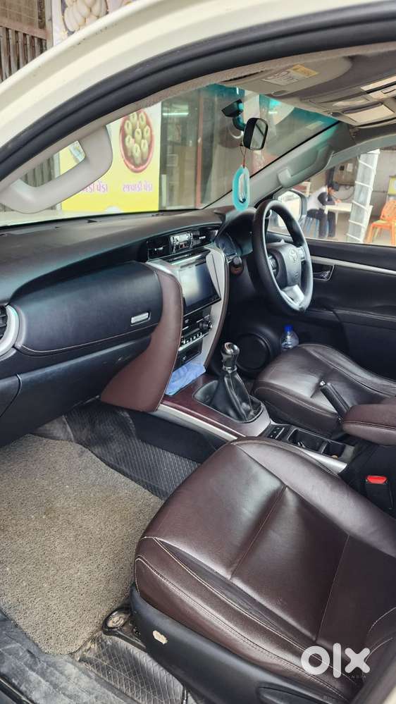 Toyota Fortuner 4x2 Mt 2.8 Diesel, 2016, Diesel