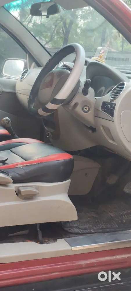 Mahindra Quanto 2012
