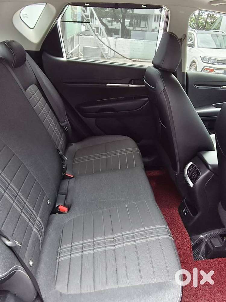 Kia Sonet G 1.2 5mt Htk(o), 2024, Petrol