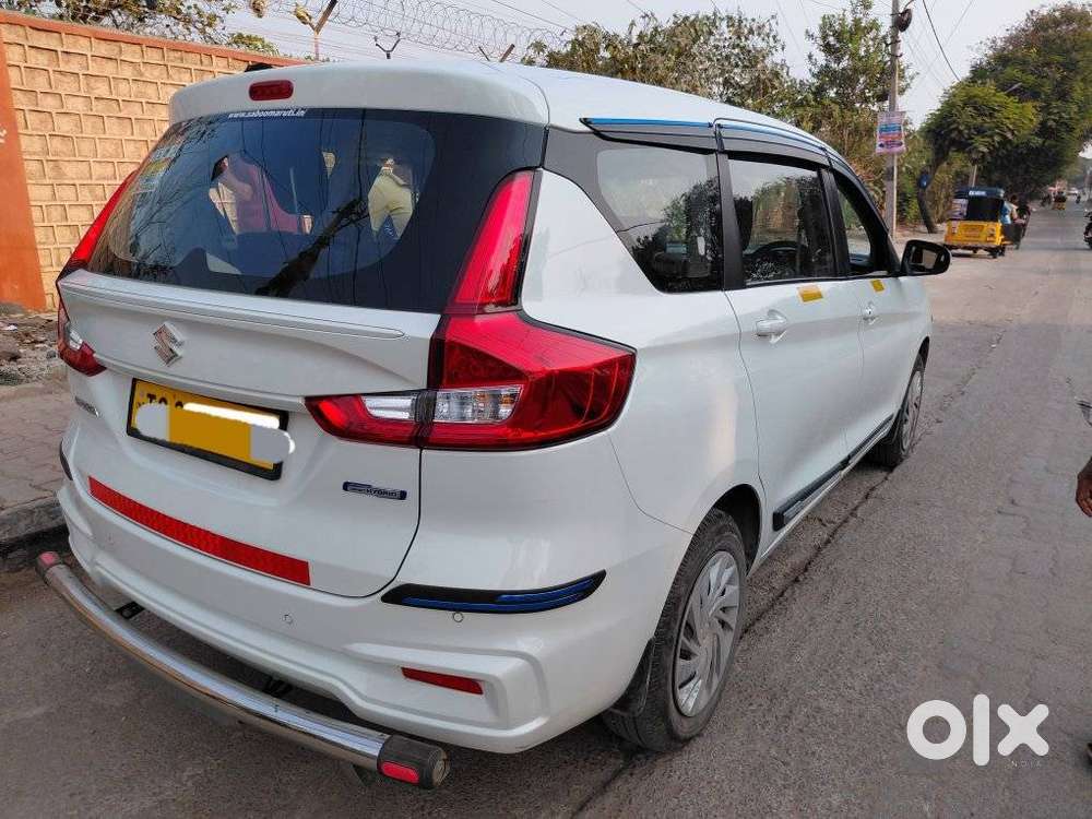 Maruti Suzuki Ertiga 1.5 Vxi, 2025, Petrol