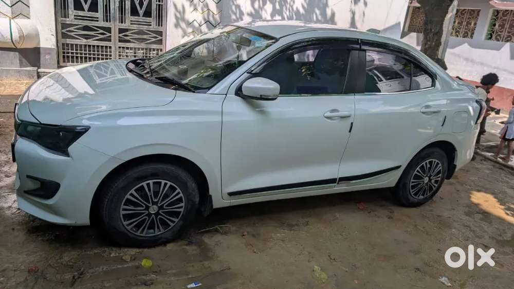 Maruti Suzuki Dzire Vxi Cng 2026