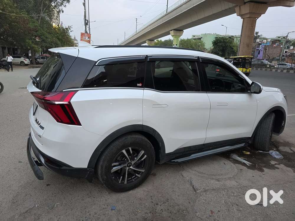 Mahindra Xuv700 Petrol 2023