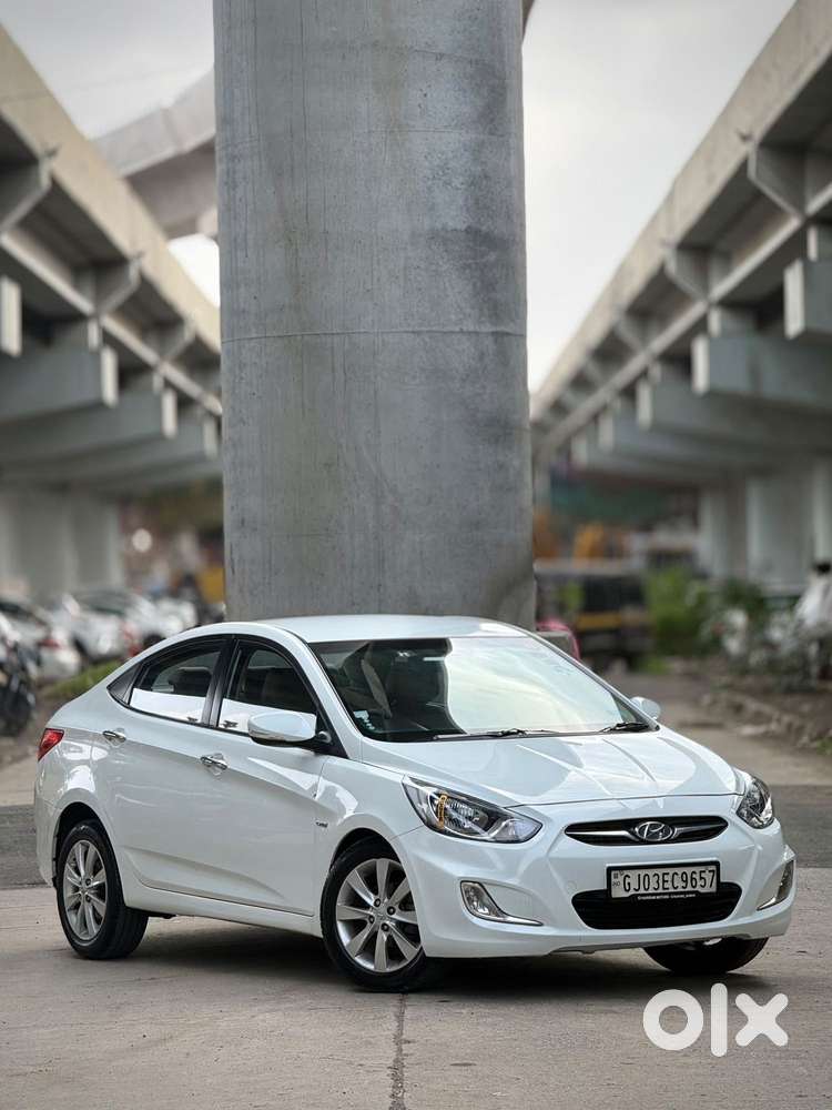 Hyundai Verna Fluidic 1.6 Crdi Sx Opt, 2012, Diesel