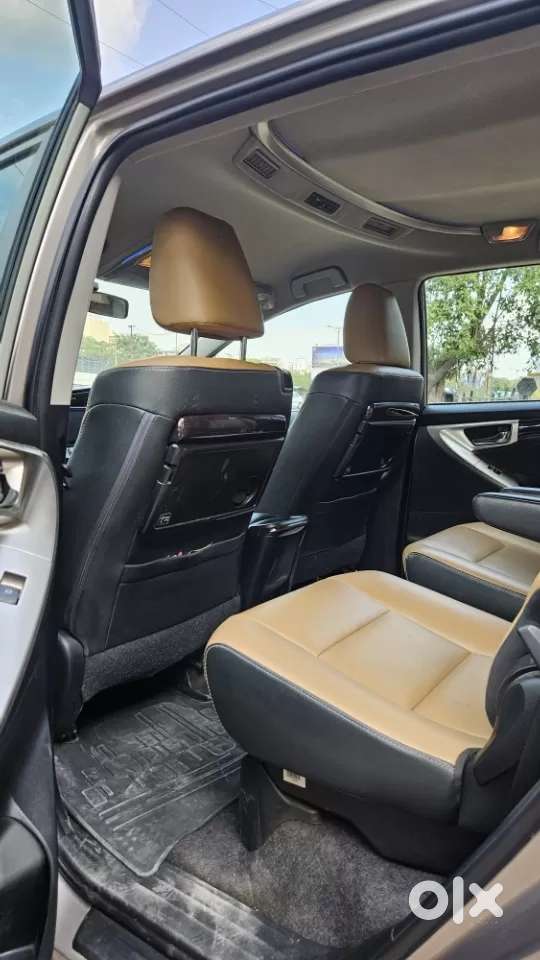 Toyota Innova Crysta [2020-ongoing] 2.4 Zx At 7 Str, 2022, Diesel