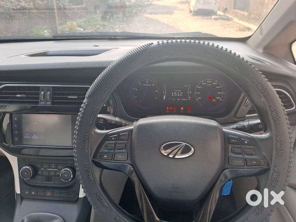 Mahindra Marazzo M8, 2018, Diesel