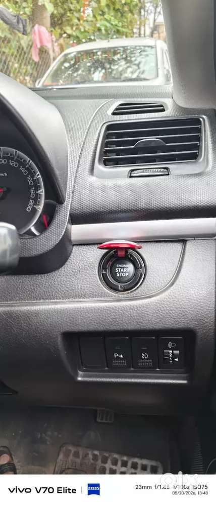 Maruti Suzuki Swift 2014 Petrol 51000 Km Driven
