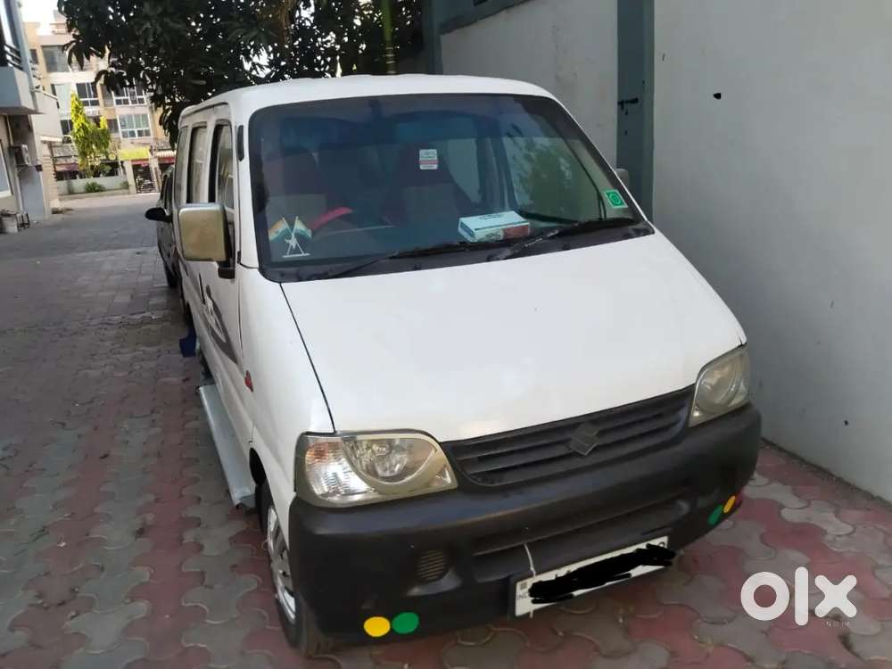 Eeco 5 Star Cng/petrol