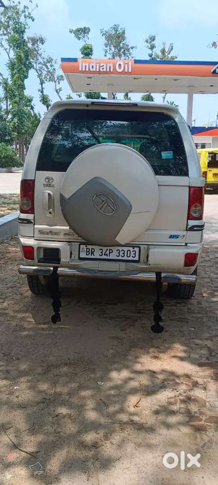 Tata Safari Dicor 2015