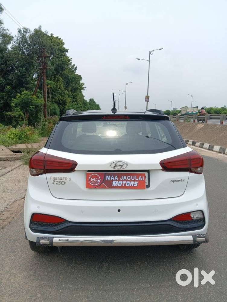 Hyundai I20 Sportz Plus Dual Tone, 2019, Petrol