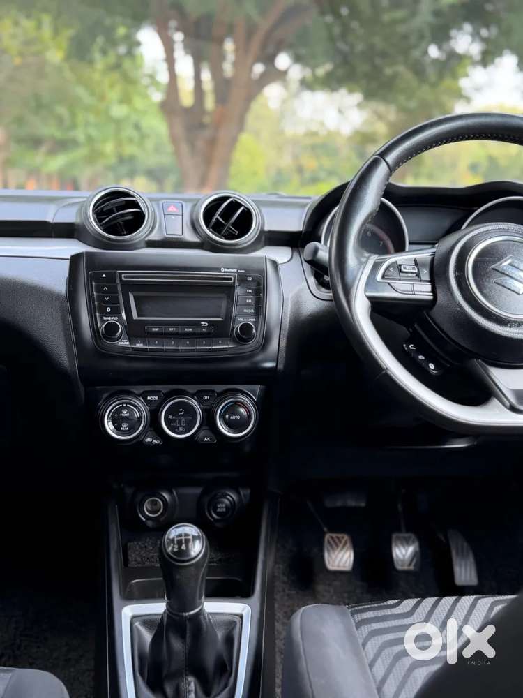 Maruti Suzuki Swift 1.3 Zxi, 2020, Petrol