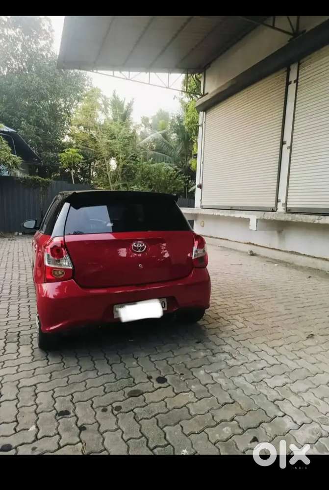 Toyota Etios Liva 2012