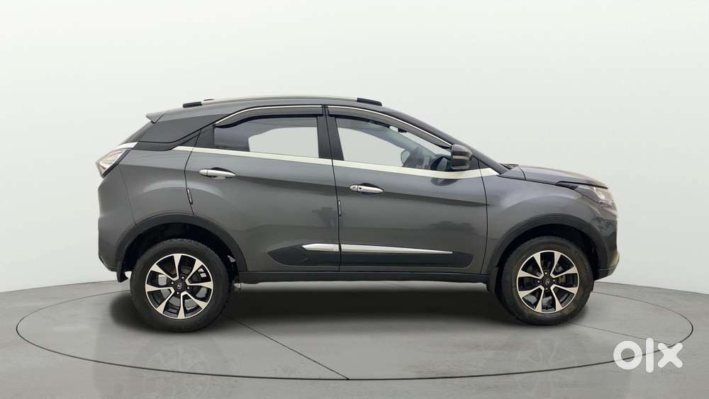 Tata Nexon 1.2 Revotron Xza Plus, 2021, Petrol