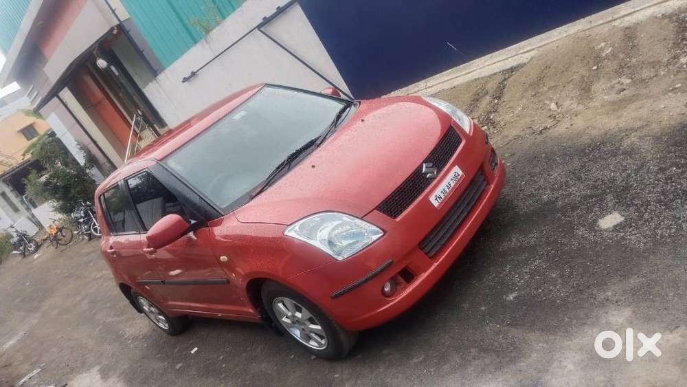 Maruti Suzuki Swift Vxi + Manual, 2006, Petrol