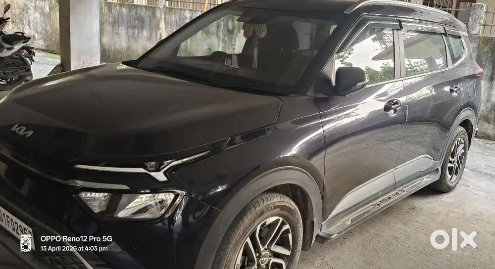 Kia Carens 2023 Petrol 32000 Km Driven Imt