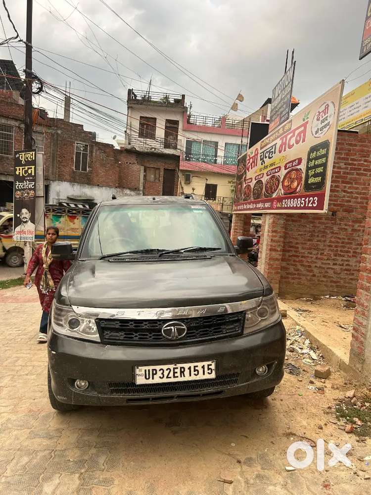 Tata Safari Storme 2013