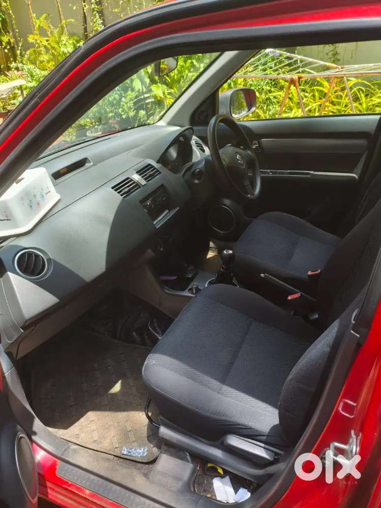Clean Single Owner Swift