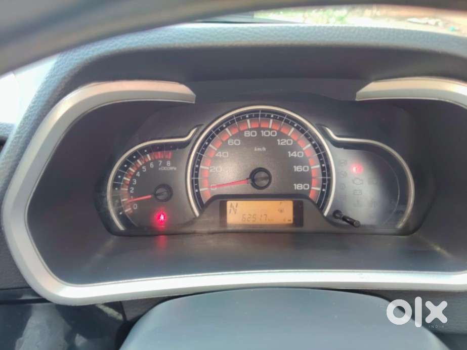 Maruti Suzuki Alto K10 1.0 Vxi Amt, 2016, Petrol
