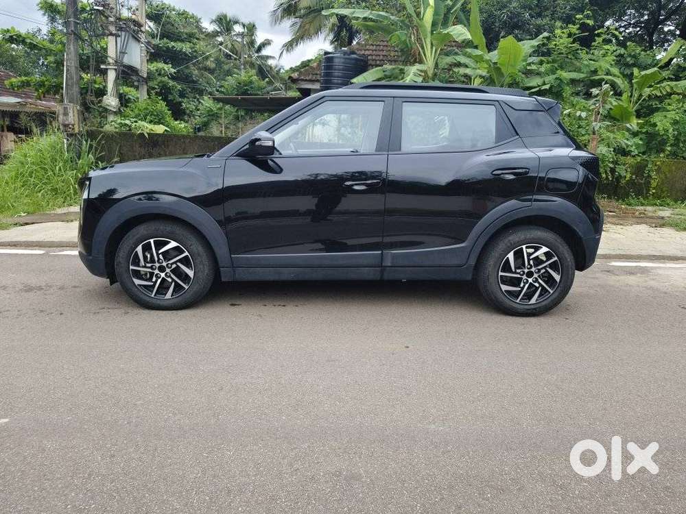 Mahindra Xuv 3xo Ax5 Pm At, 2024, Petrol