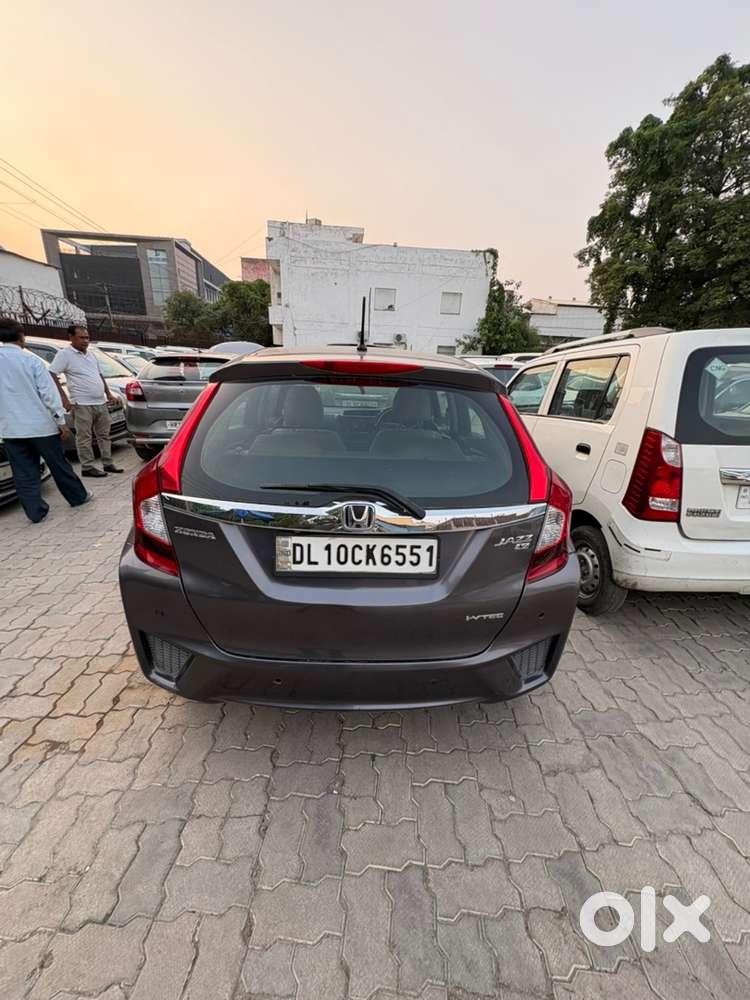 Honda Jazz 2018 Petrol Well Maintained