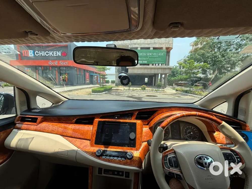 Innova Crysta 2.8 Z Automatic  Luxury Interior  Vip Number