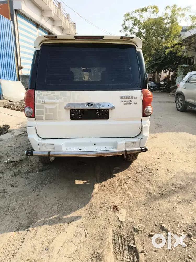 Mahindra Scorpio Classic 2012 Diesel 90000 Km Driven