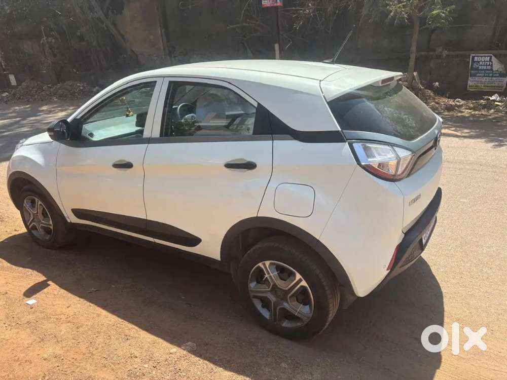 Tata Nexon 2018 Petrol 94000 Km Driven