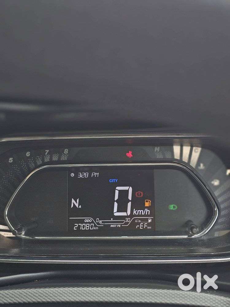 Tata Nexon 1.2 Revotron Xza Plus Dualtone, 2022, Petrol
