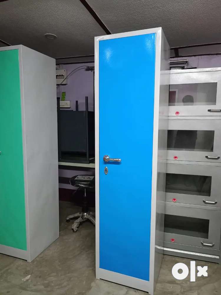 Single door shop wardrobe olx