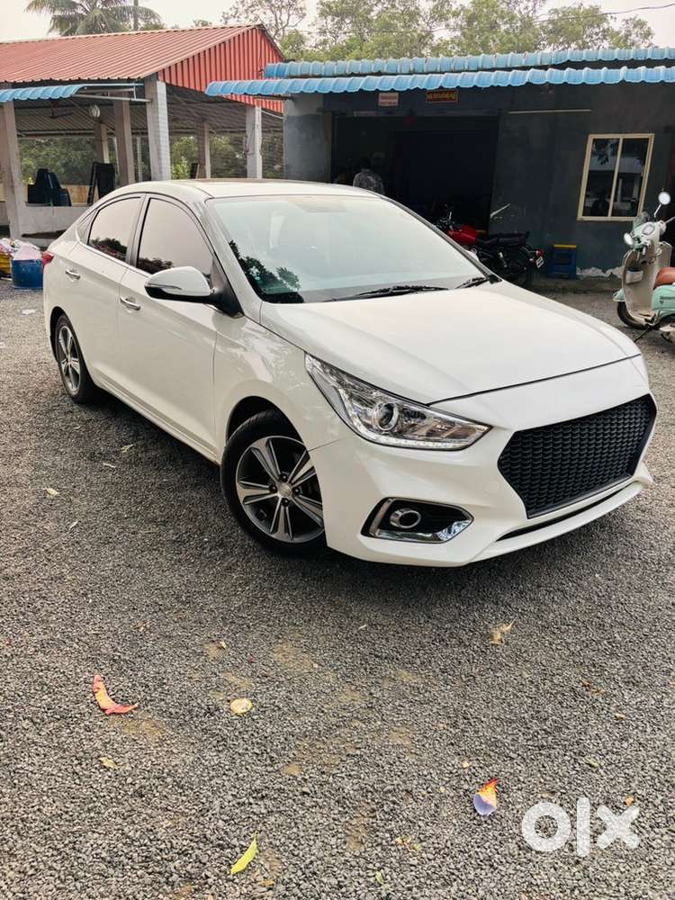 Hyundai Fluidic Verna