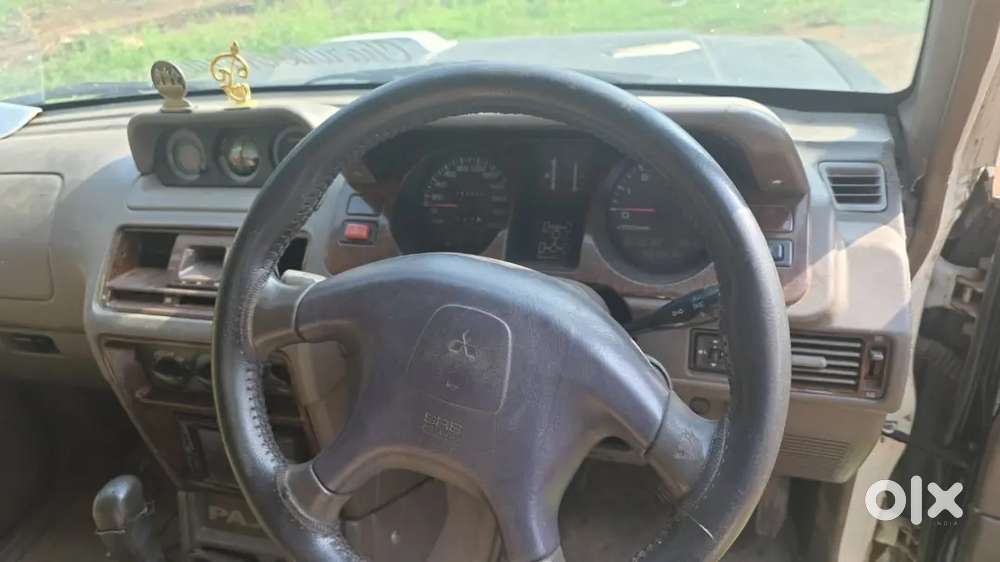 Mitsubishi Pajero Sport 2009 Petrol
