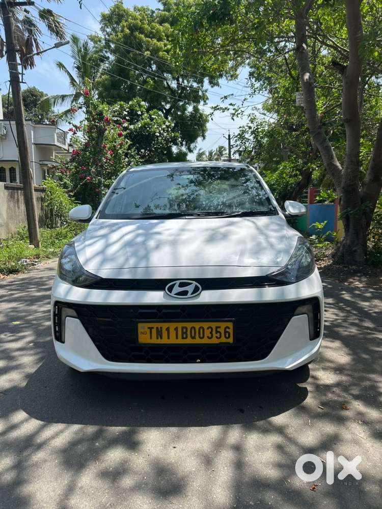 Hyundai Aura Cng 2024
