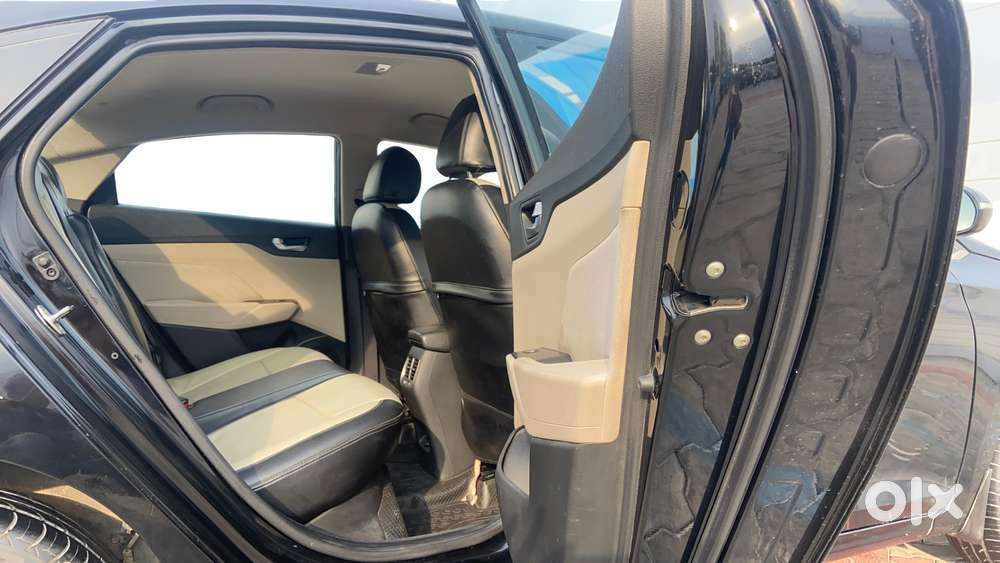 Hyundai Verna 1.6 Vtvt Sx, 2018, Petrol