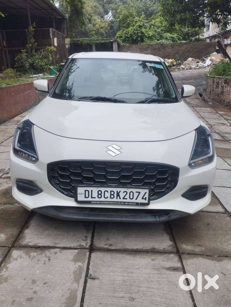 Maruti Suzuki Swift Vxi Optional, 2025, Petrol