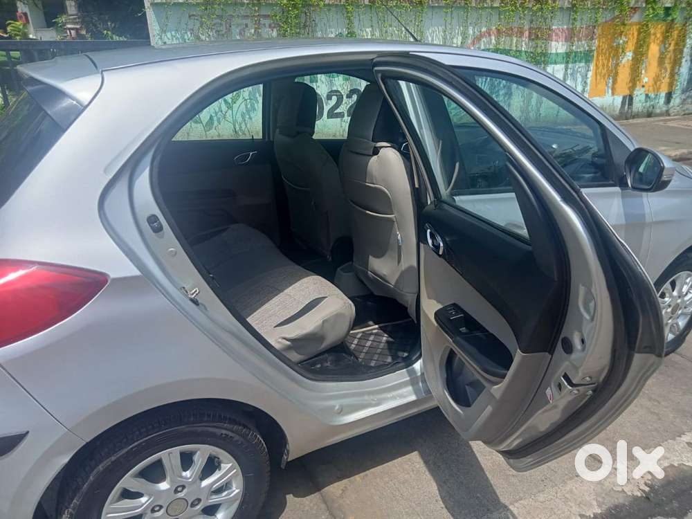 Tata Tiago 1.2 Revotron Xza, 2017, Petrol