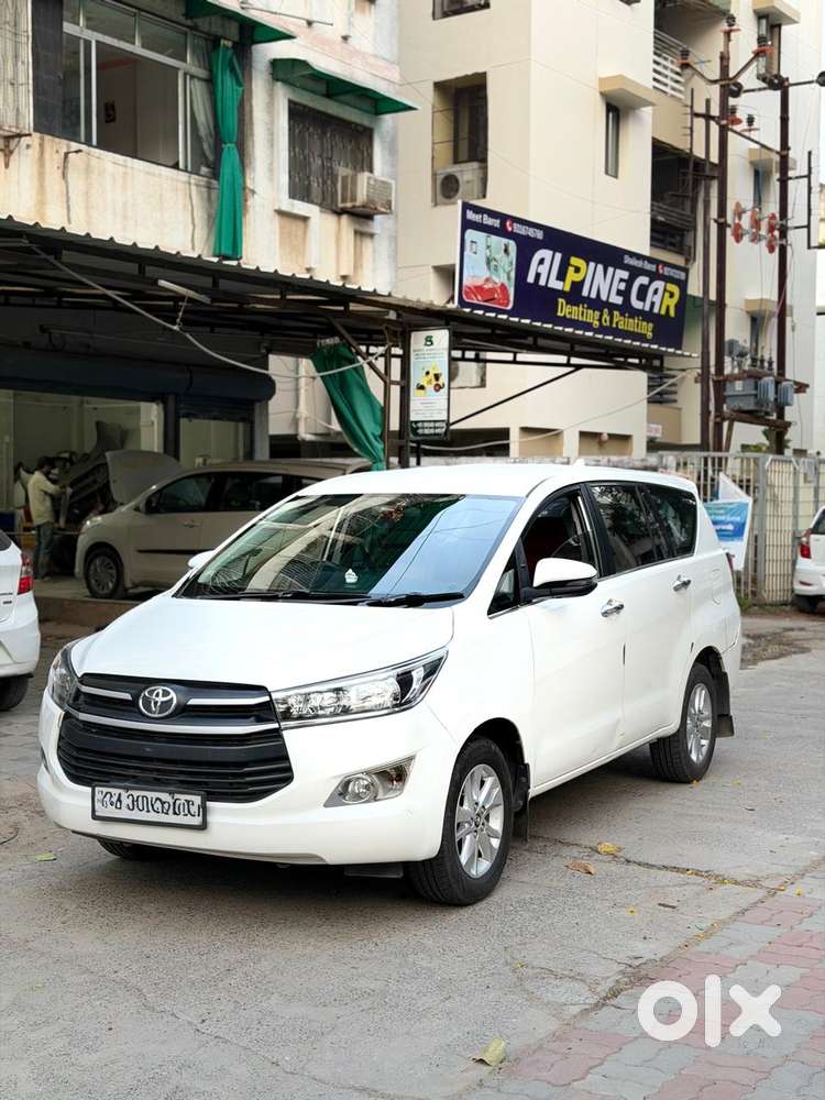 Toyota Innova Crysta 2.4 G Plus Mt 8 Str, 2019, Diesel