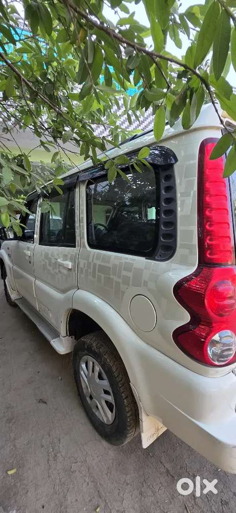 Mahindra Scorpio Classic 2013 Diesel 125000 Km Driven